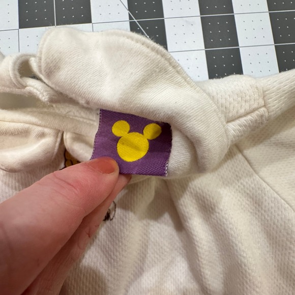 VTG Y2K Disney Winnie the Pooh Romper Kids 6-9M Cream Cotton Classic Embroidered - Picture 4 of 7